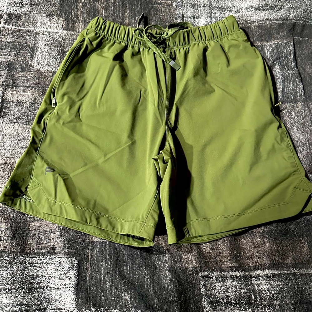 Fabletics The One Short - image 1